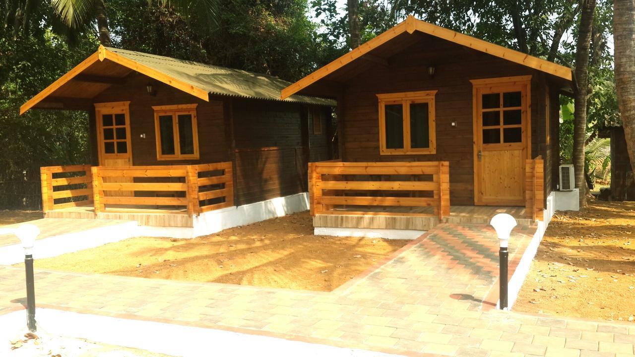 Kudle Ocean Front Resort 戈卡尔纳 外观 照片