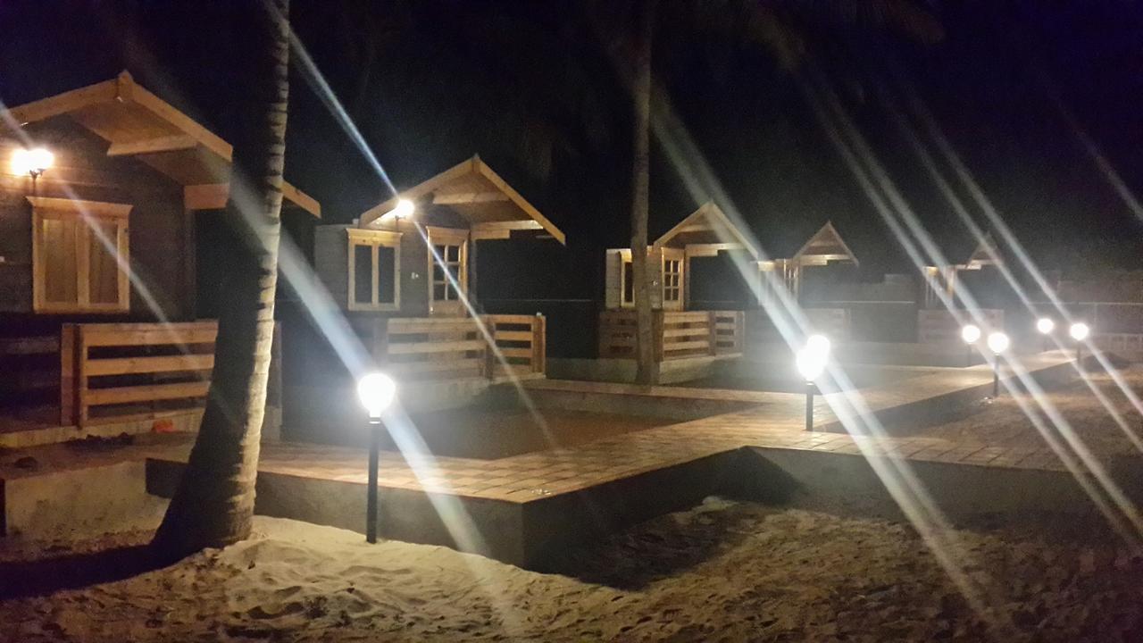 Kudle Ocean Front Resort 戈卡尔纳 外观 照片